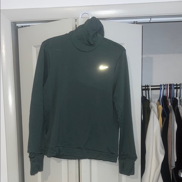 Nike Men's Green Sweater - Picture 1 of 4